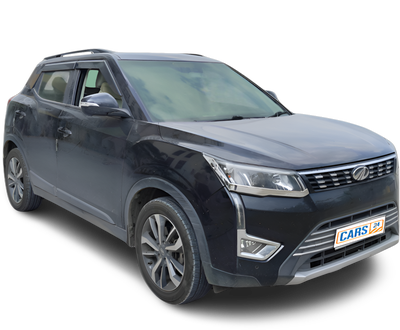 Mahindra XUV300-img